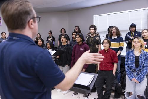 Students rehearse during choir
